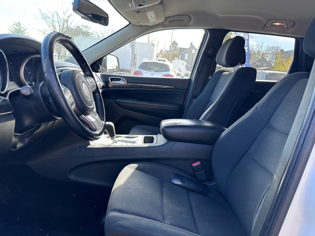 2012 Jeep Grand Cherokee Image 7