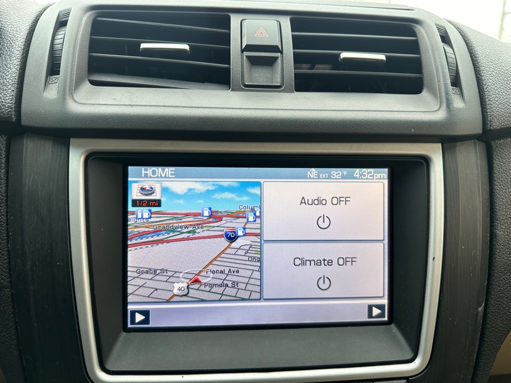 2010 Mercury Milan Image 9