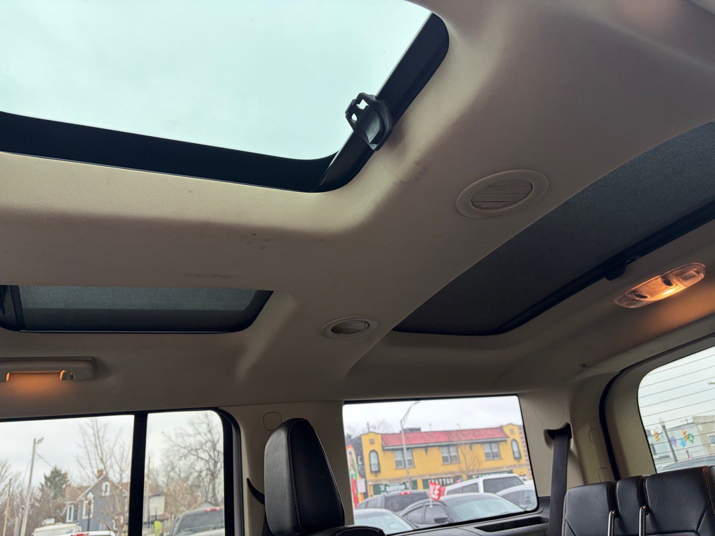 2015 Ford Flex Image 12