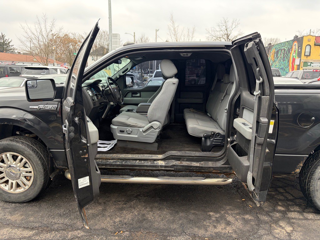 2014 Ford F-150 Image 10