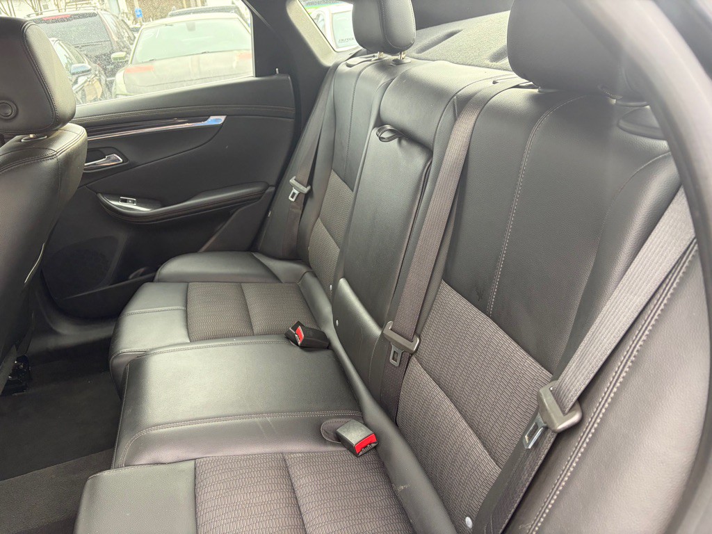 2018 Chevrolet Impala Image 6