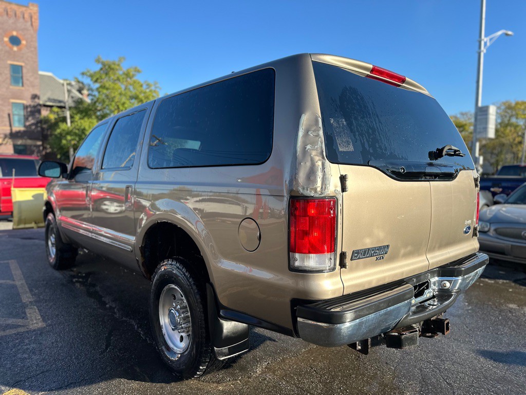 2000 Ford Excursion Image 6