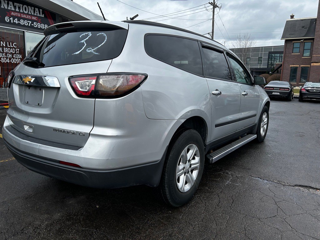 2013 Chevrolet Traverse Image 4