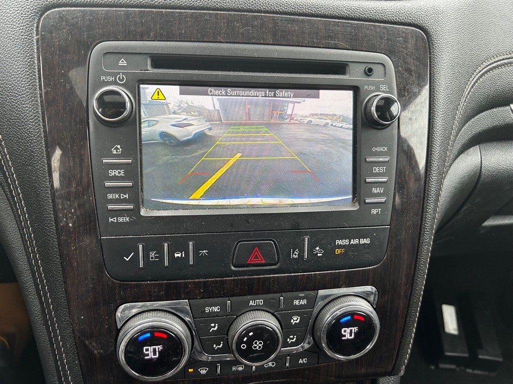 2017 Chevrolet Traverse Image 5