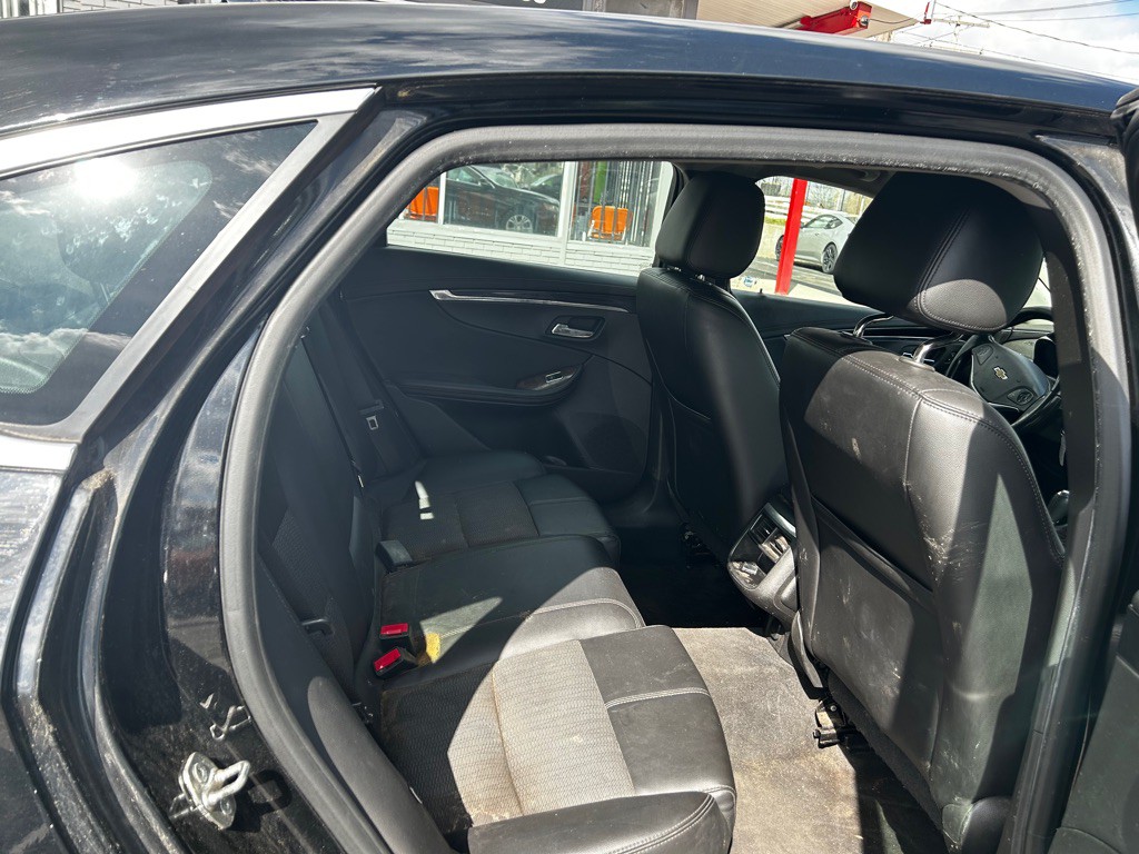 2015 Chevrolet Impala Image 7