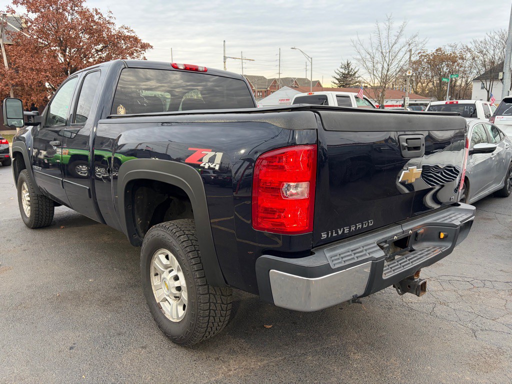 2007 Chevrolet Silverado 1500 Image 3