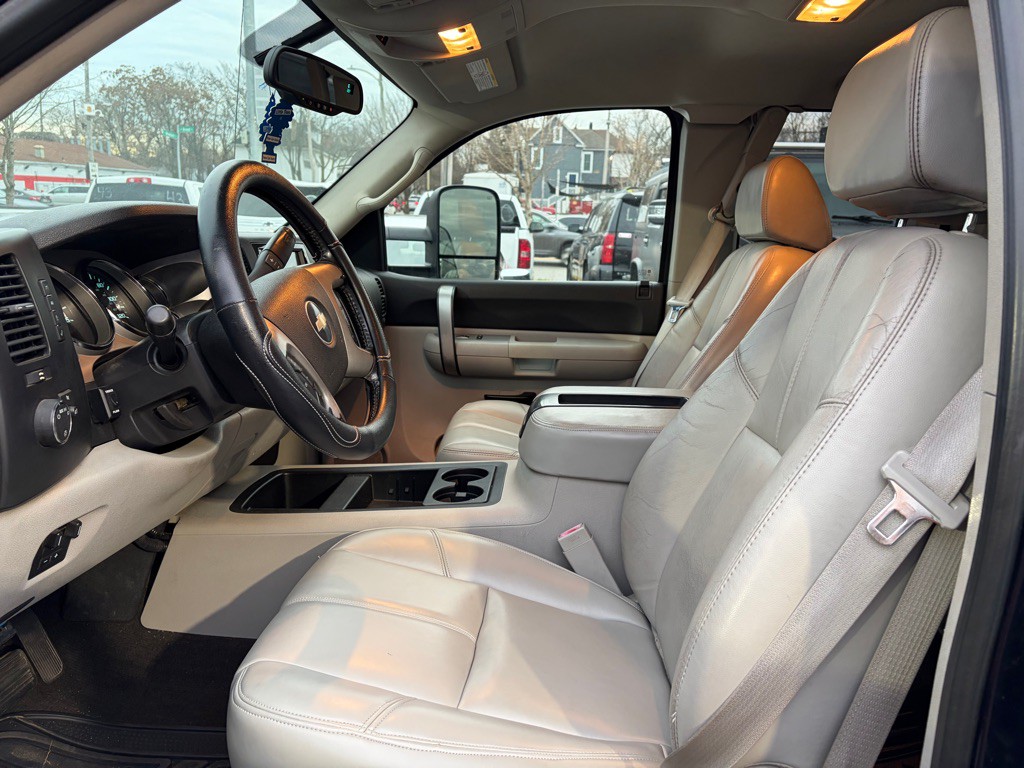 2007 Chevrolet Silverado 1500 Image 10