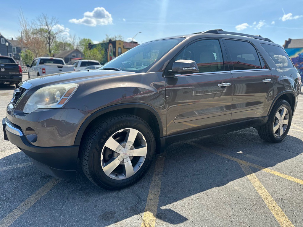 2012 GMC Acadia Image 3