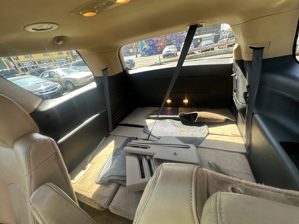 2012 GMC Acadia Image 9