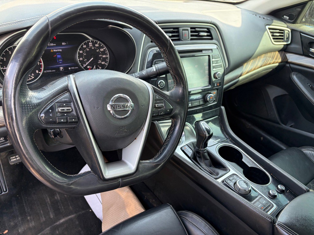 2017 Nissan Maxima Image 5