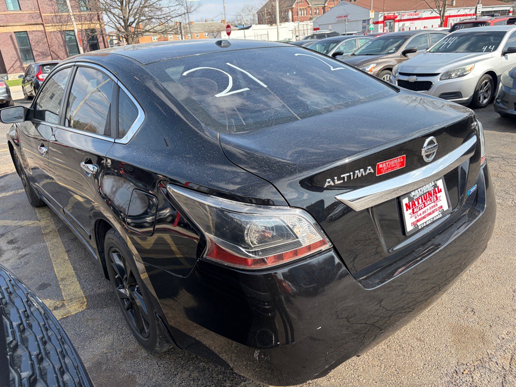 2014 Nissan Altima Image 3