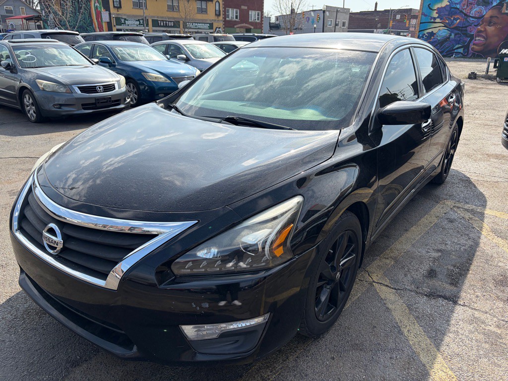 2014 Nissan Altima Image 2