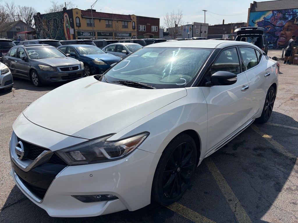2017 Nissan Maxima Image 2