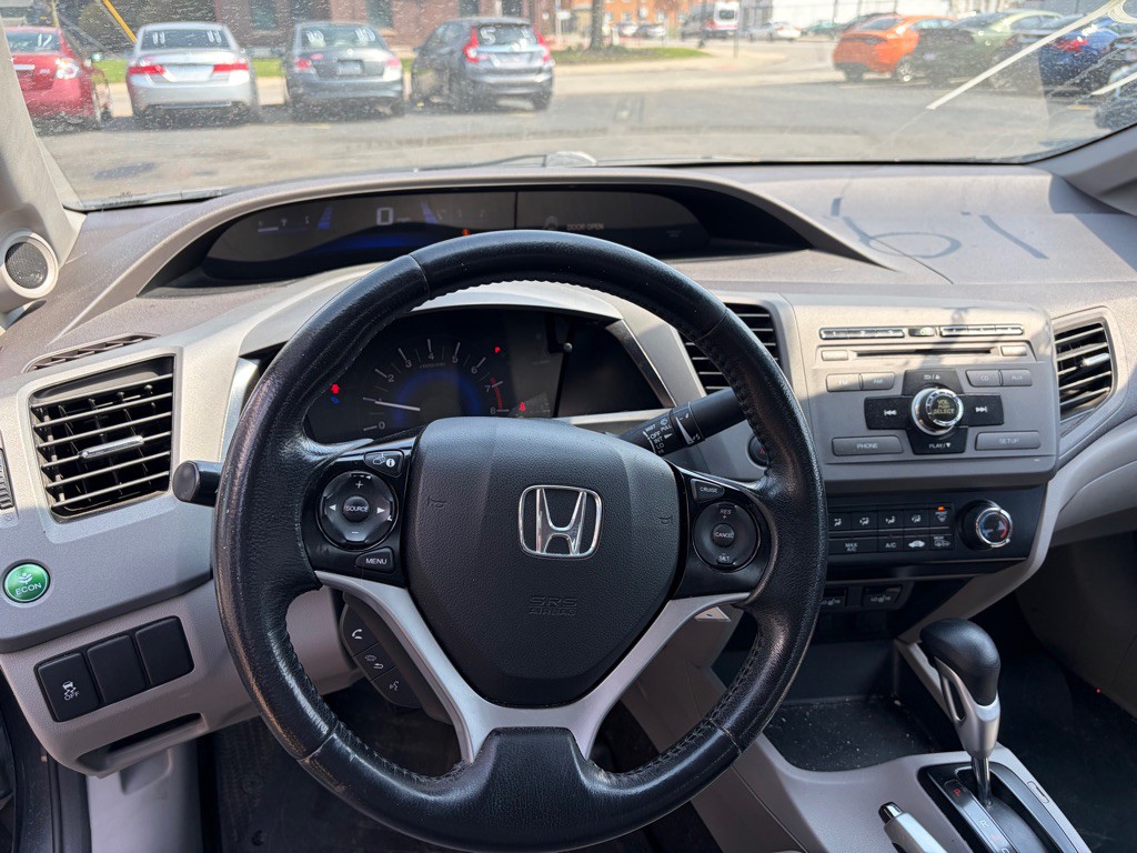 2012 Honda Civic Image 5