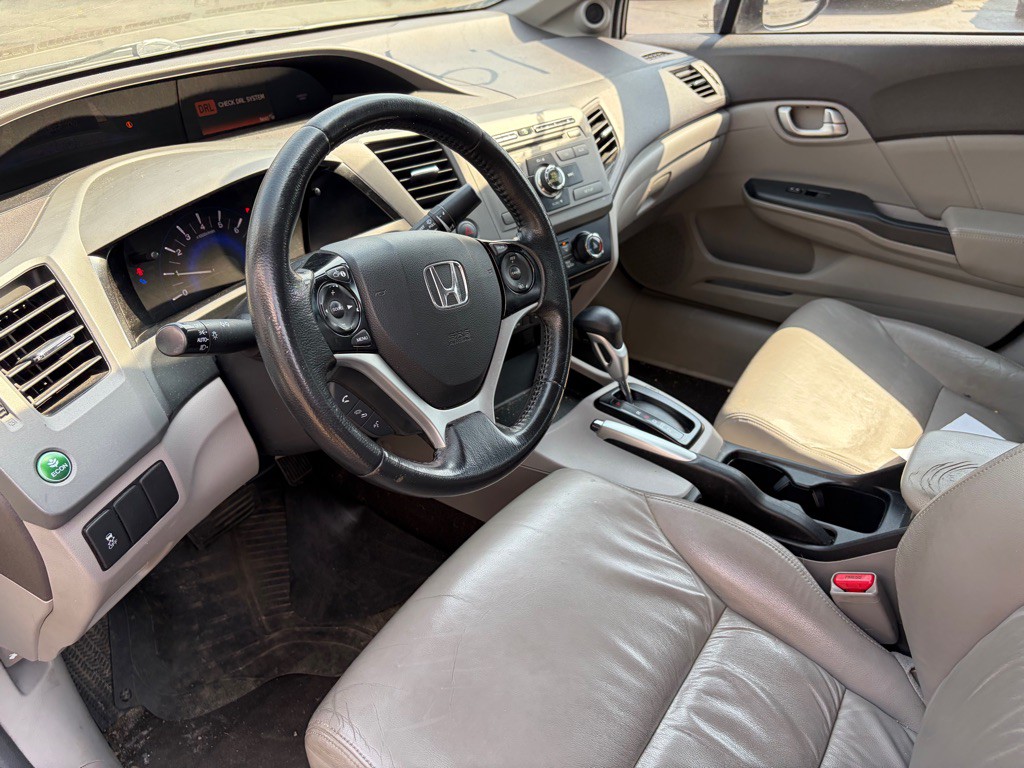 2012 Honda Civic Image 6