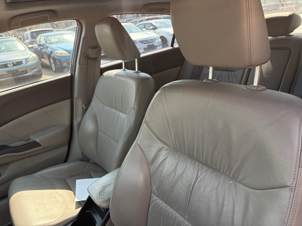 2012 Honda Civic Image 7