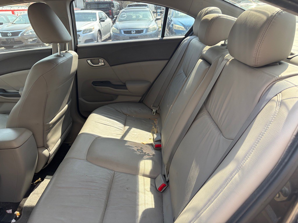 2012 Honda Civic Image 8