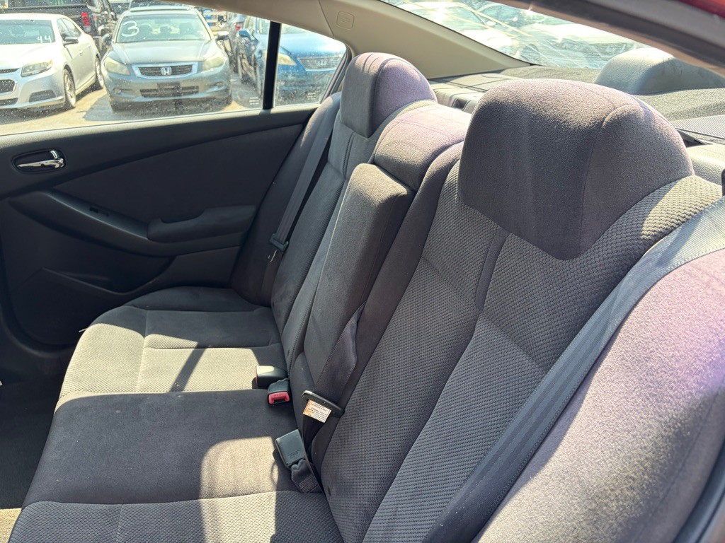 2007 Nissan Altima Image 8