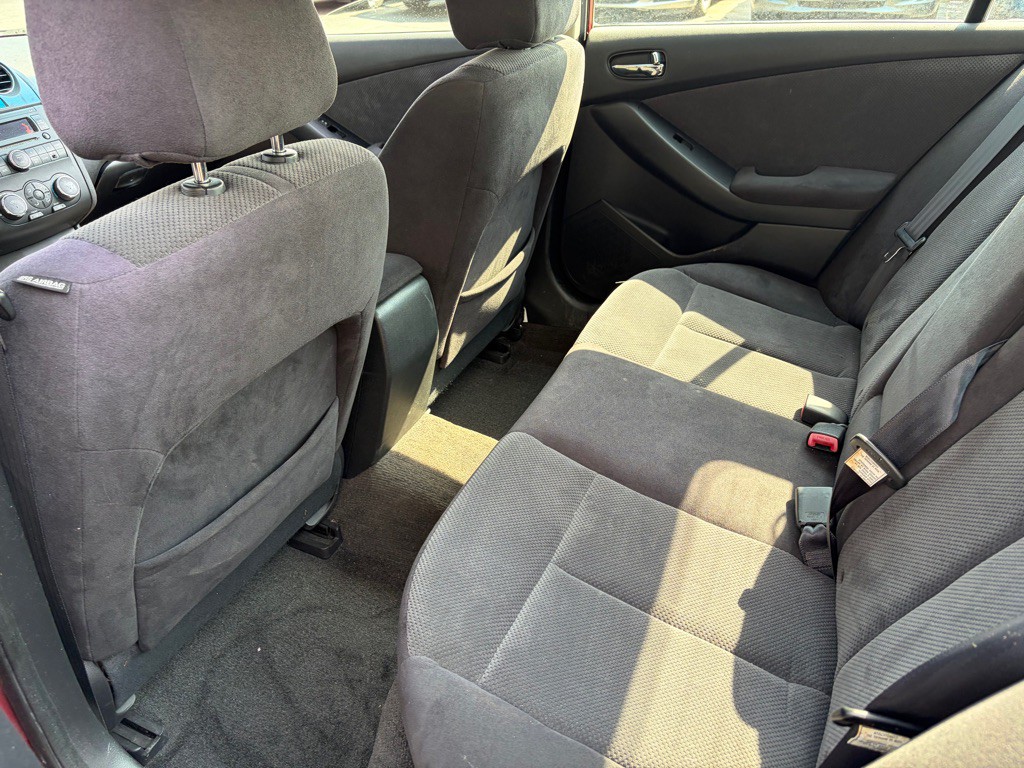 2007 Nissan Altima Image 9