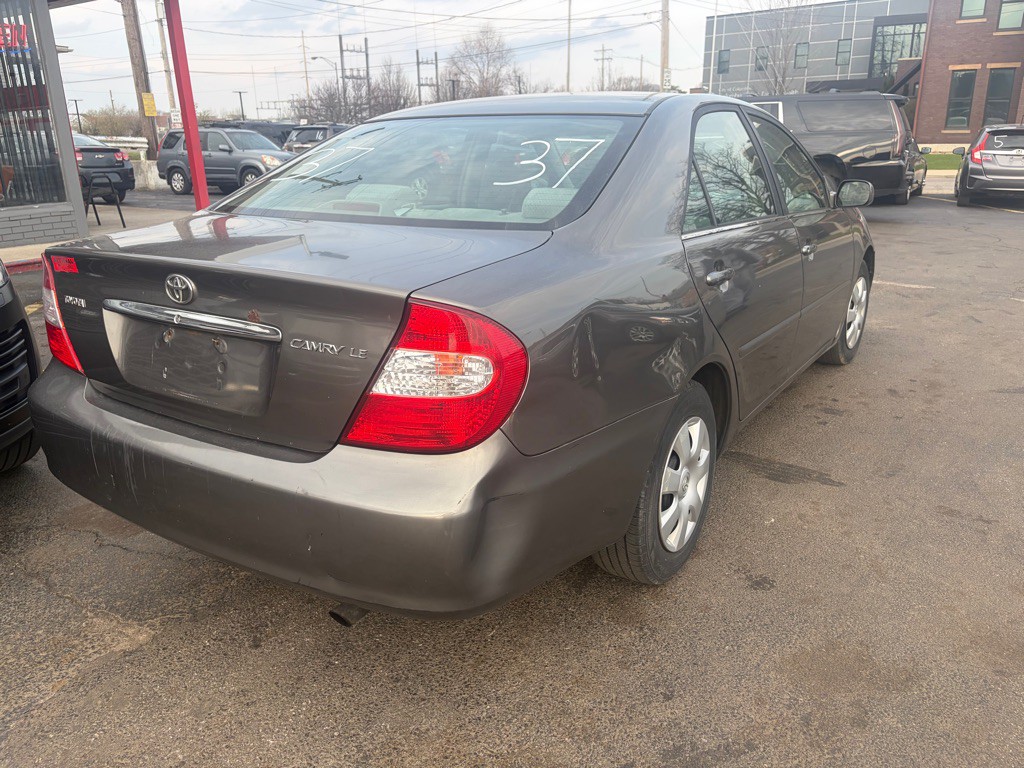 2004 Toyota Camry Image 3