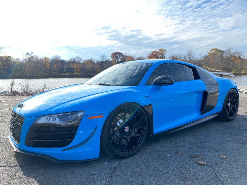 2012 Audi R8 Image 1
