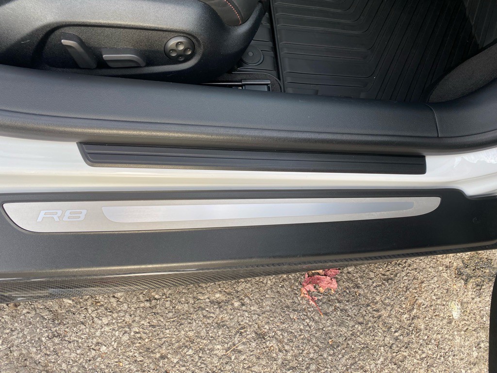 2012 Audi R8 Image 29