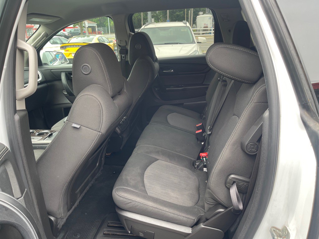 2016 Chevrolet Traverse Image 9