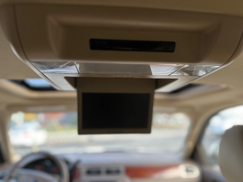 2011 GMC Yukon Image 11