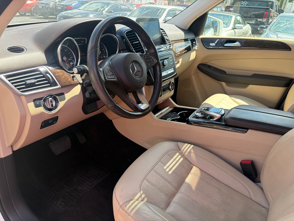2016 Mercedes-Benz GLE-Class Image 5