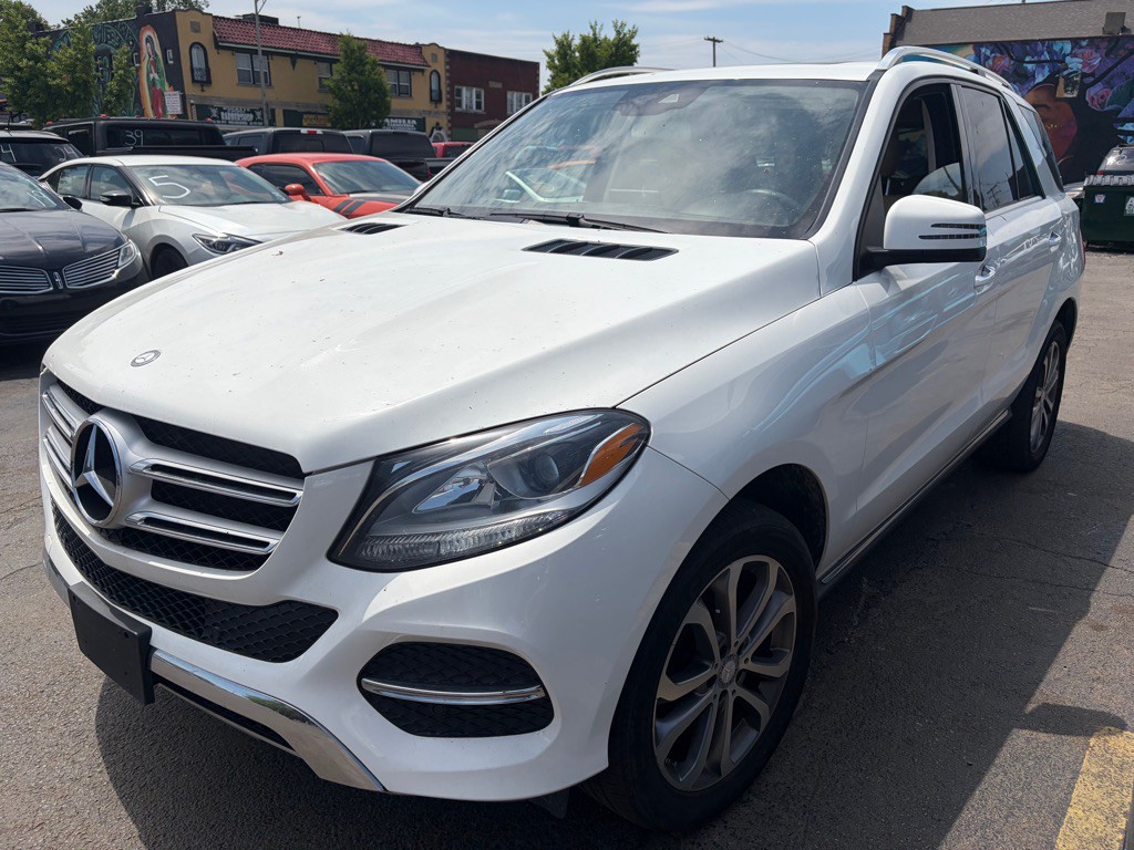 2016 Mercedes-Benz GLE-Class Image 13