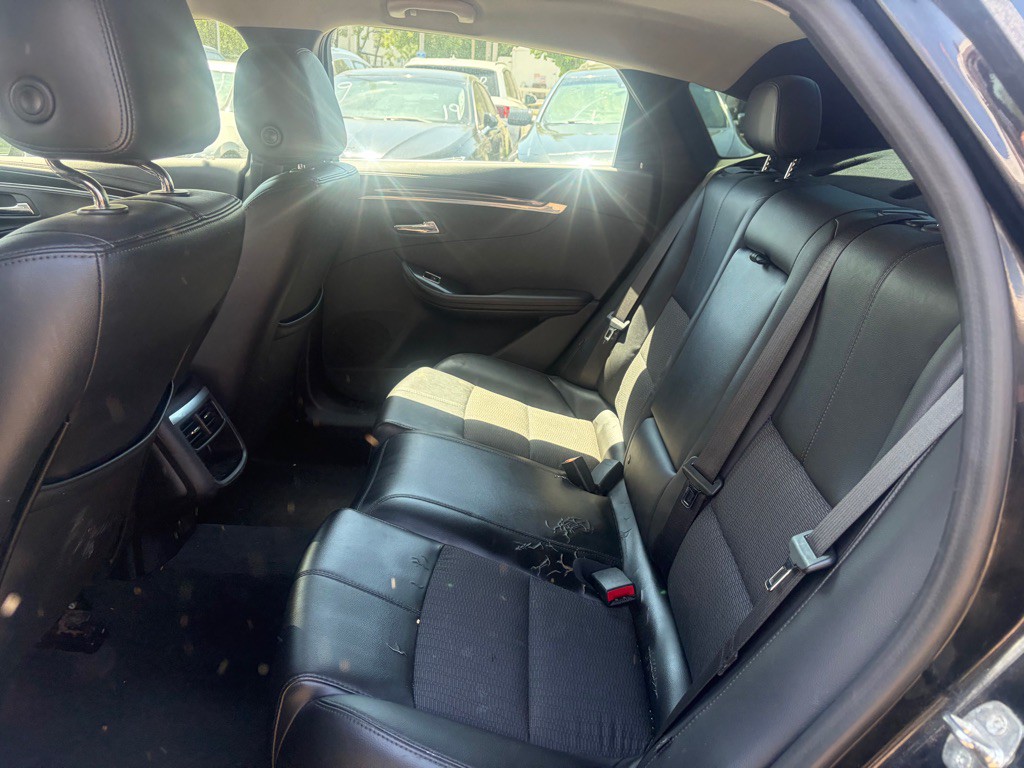 2017 Chevrolet Impala Image 7