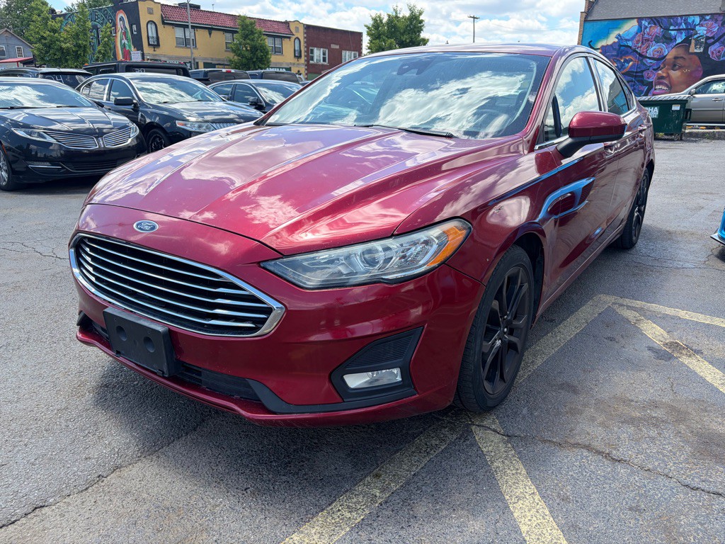 2019 Ford Fusion Image 2