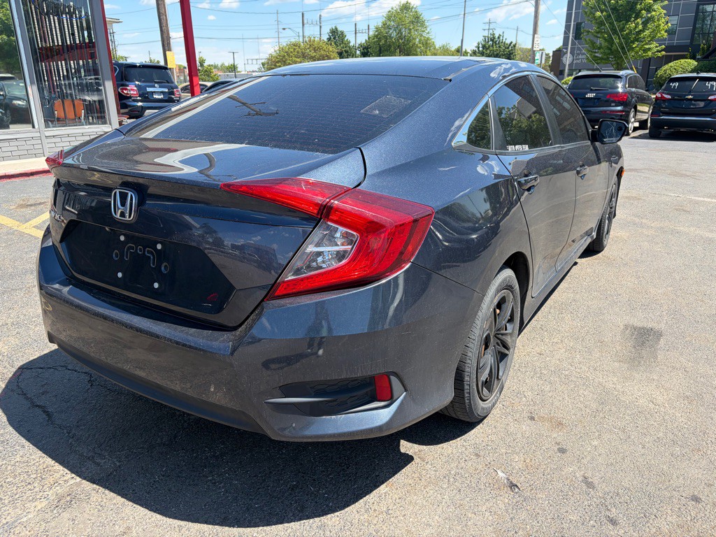 2017 Honda Civic Image 4