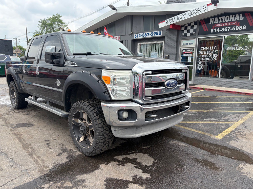 2011 Ford F-250 Image 1
