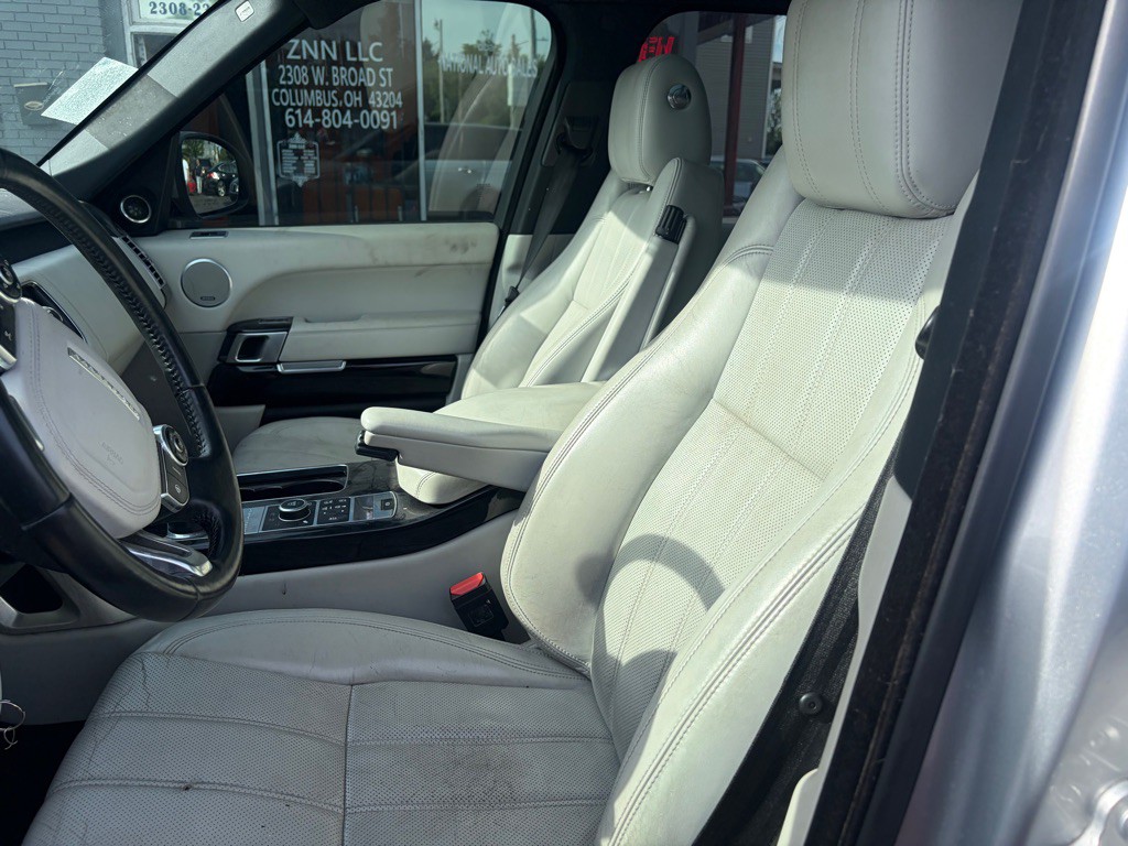 2015 Land Rover Range Rover Image 8