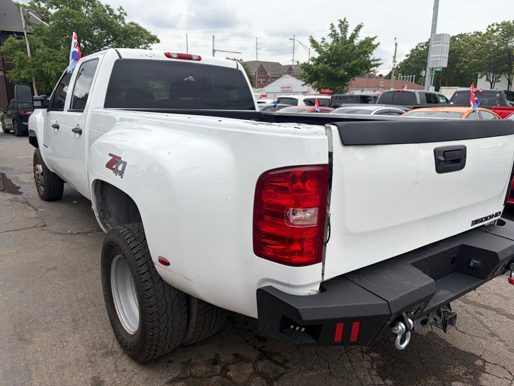 2012 Chevrolet Silverado 1500 Image 4
