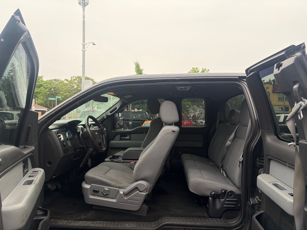 2012 Ford F-150 Image 10