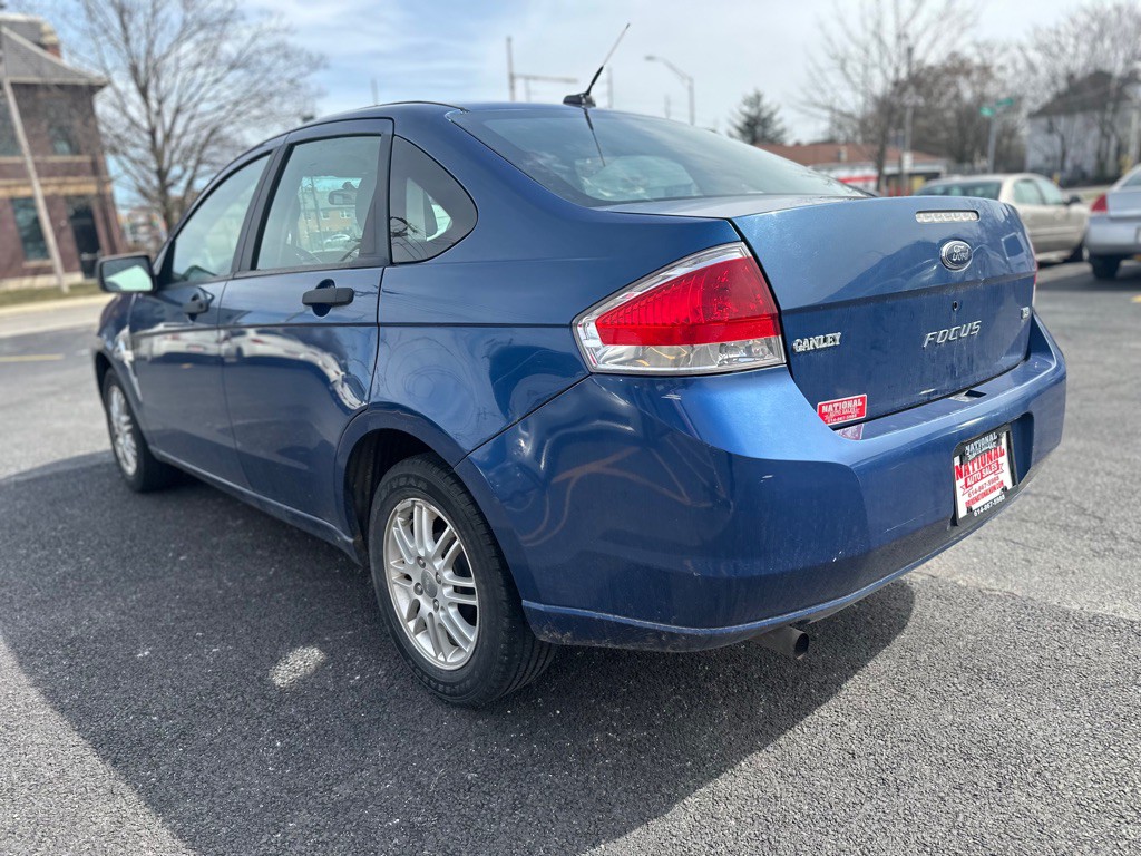 2008 Ford Focus Image 4