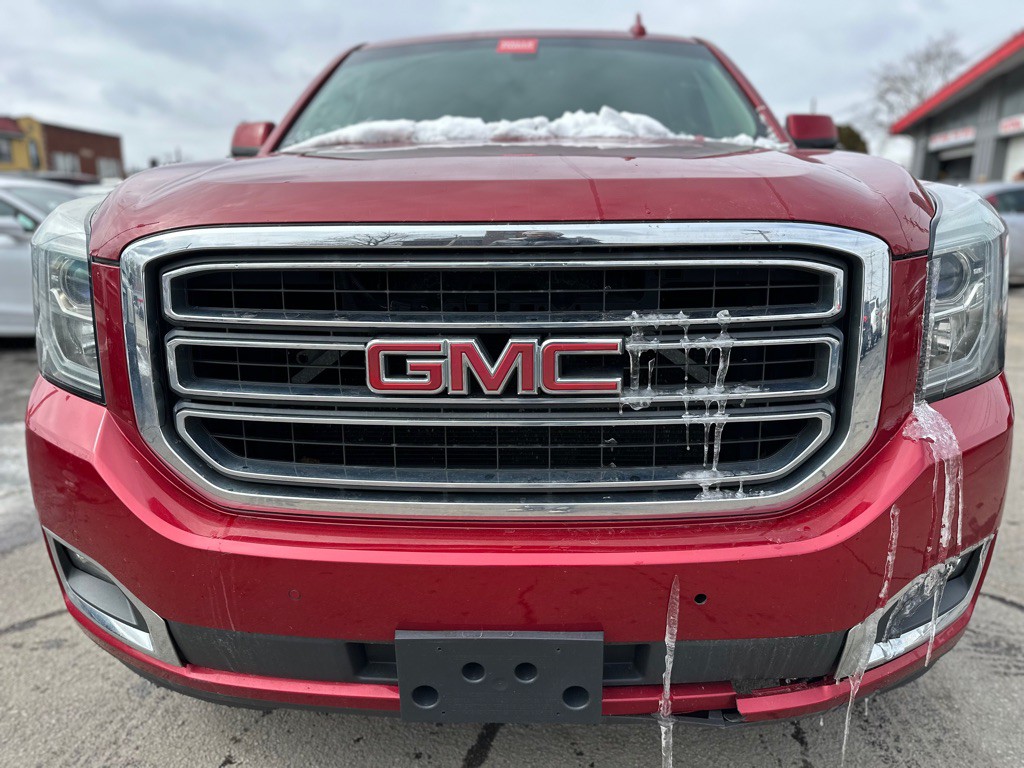 2015 GMC Yukon Image 2