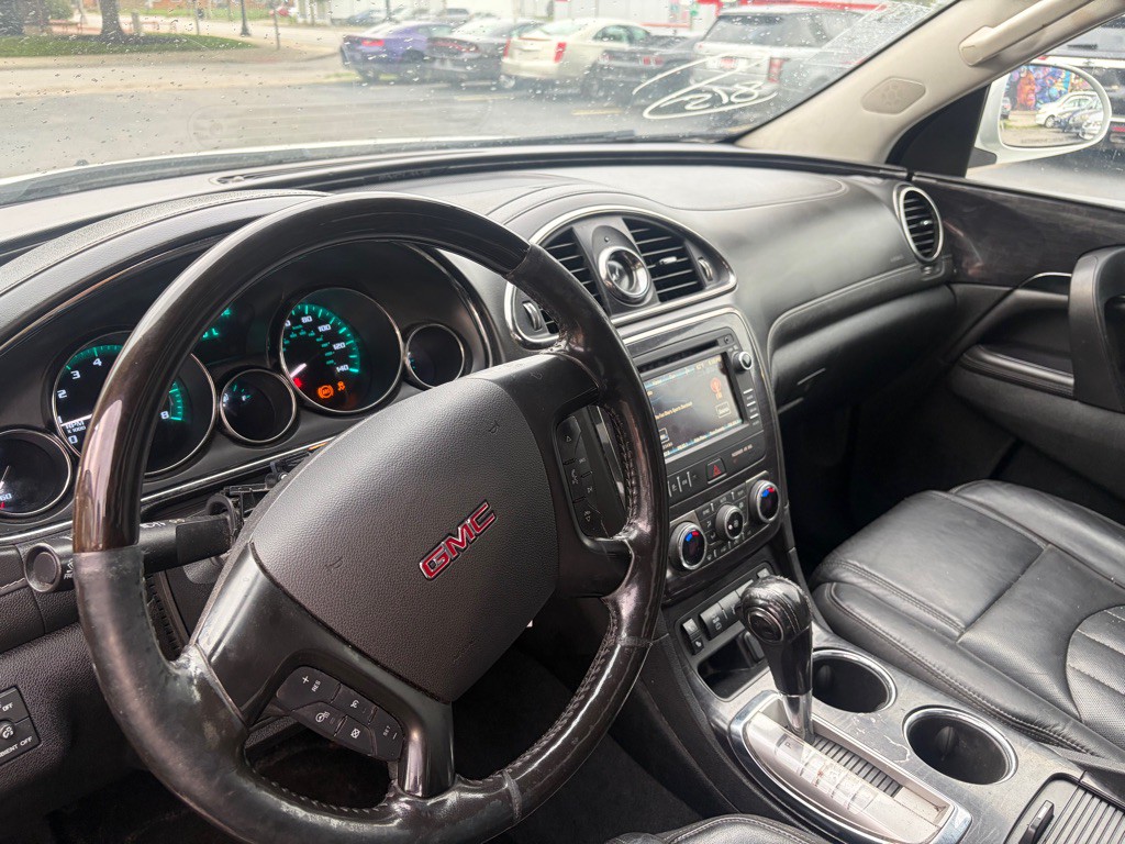 2017 Buick Enclave Image 4