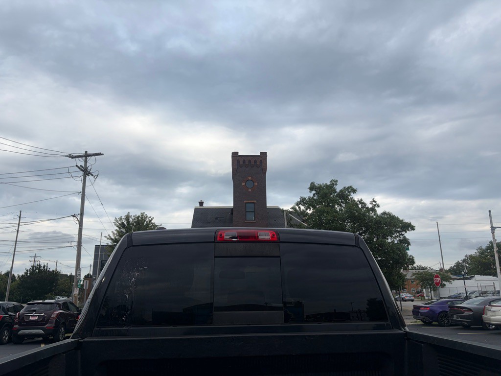 2016 RAM 1500 Image 7