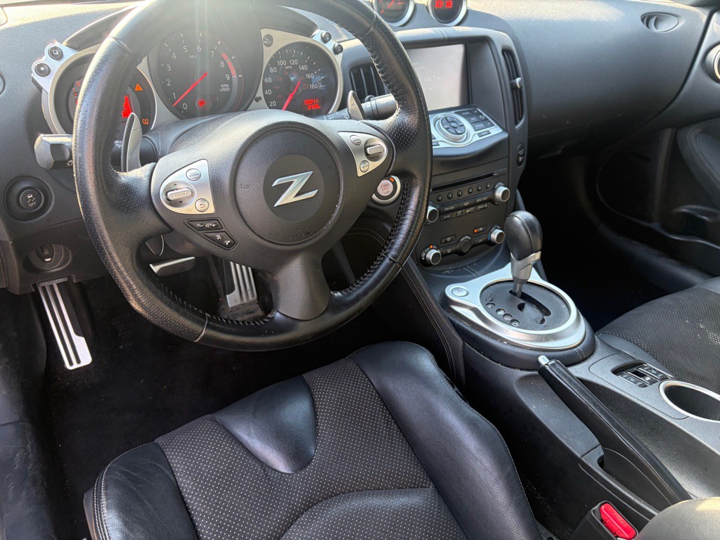 2019 Nissan 370Z Image 6