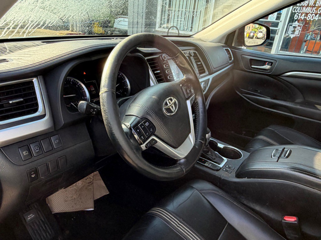2019 Toyota Highlander Image 5