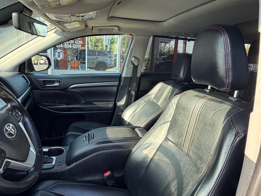 2019 Toyota Highlander Image 13