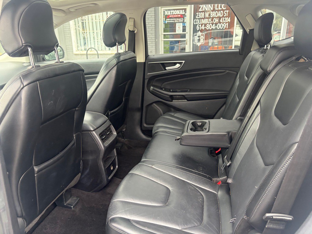 2016 Ford Edge Image 10