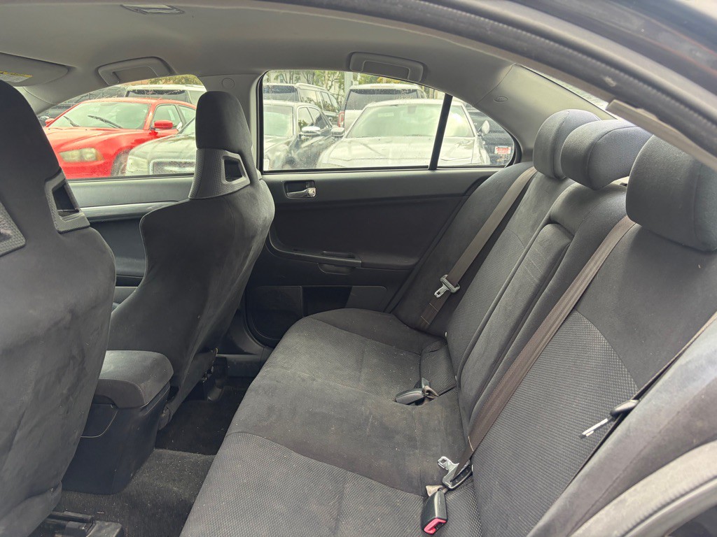 2010 Mitsubishi Lancer Image 9