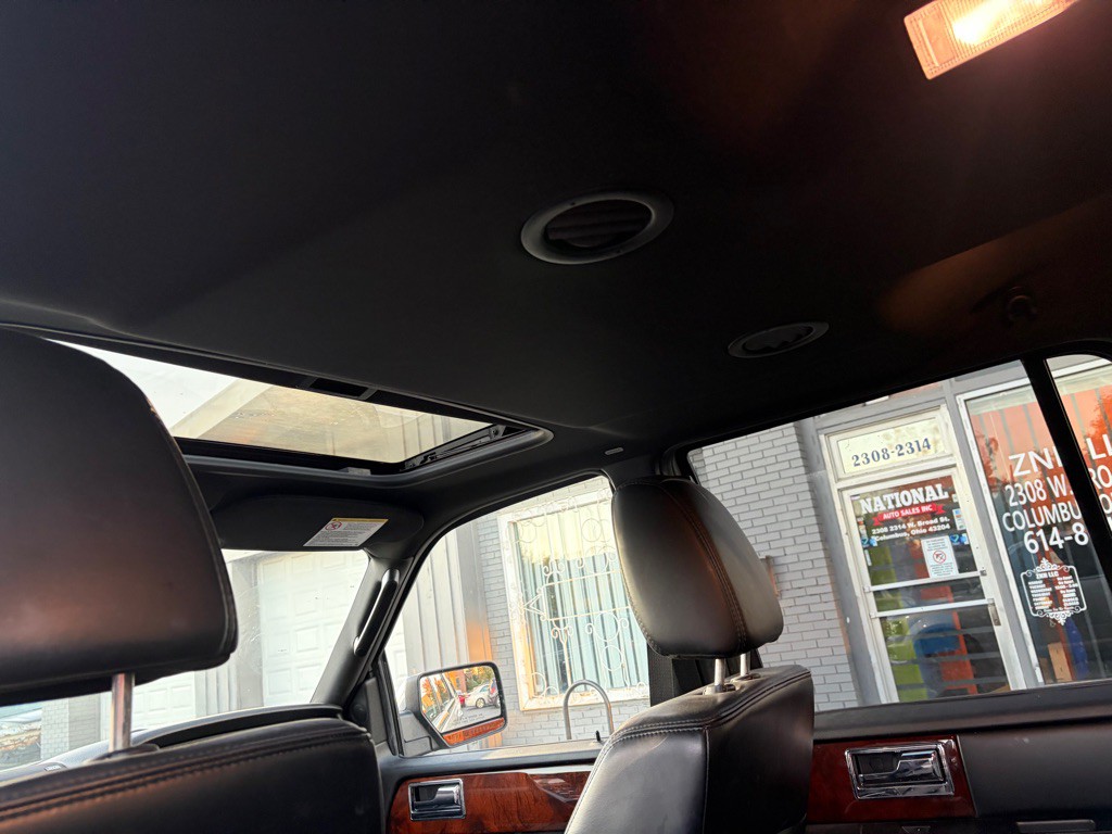 2017 Lincoln Navigator Image 15