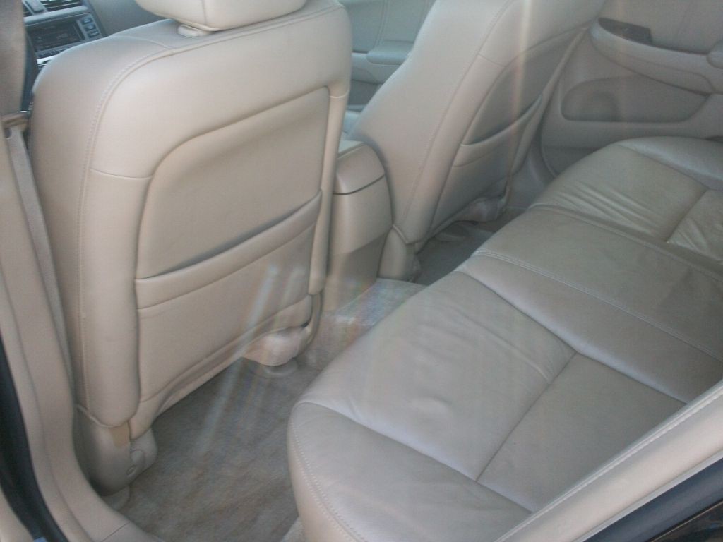 2002 Honda Accord Image 6