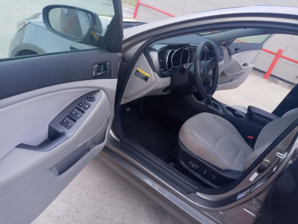 2015 Kia Optima Image 9