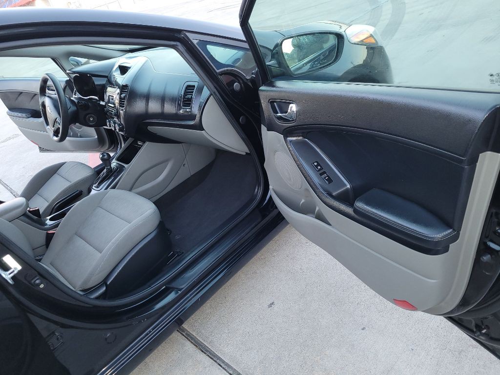 2014 Kia Forte Image 12